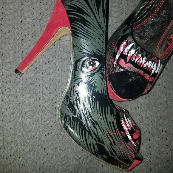 Iron Fist Shoes - Iron Fist Wolf Beater Heels